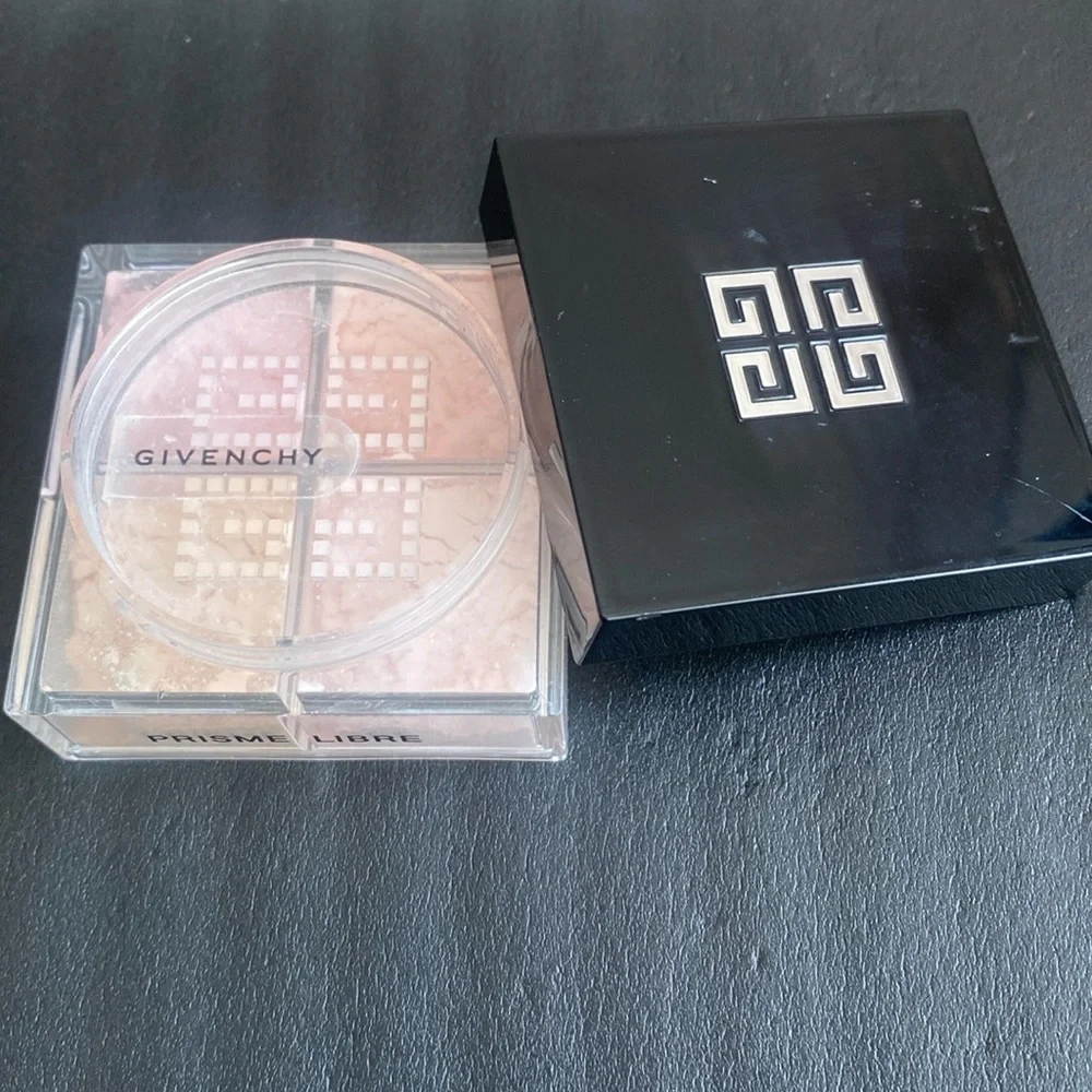 Givenchy Prisme Libre Loose Powder #3 VOILE‎ ROSE, NWOB, * Missing inside puff